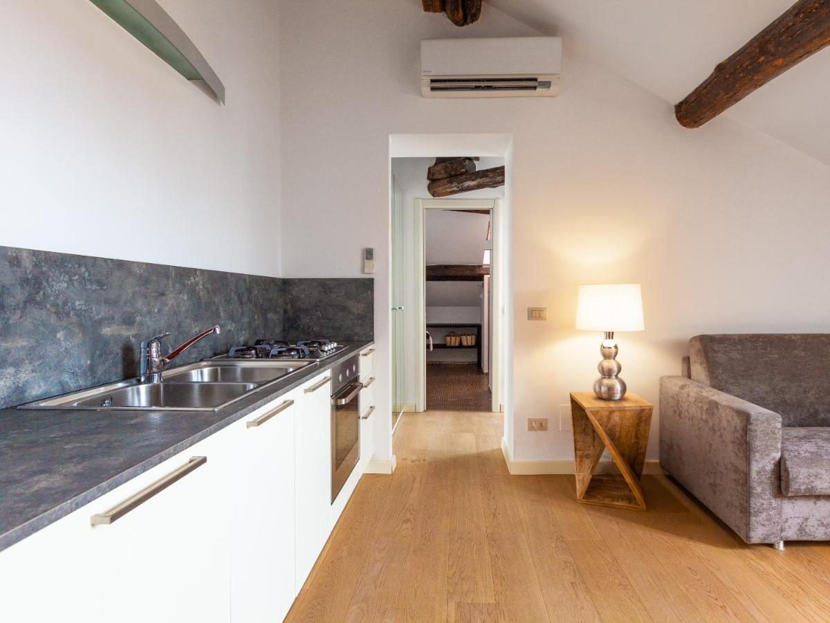 Easyhomes-San Marco Milan Luaran gambar